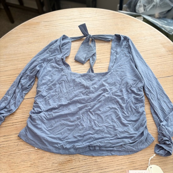 Chic Sky Blue Long Sleeve Blouse - Picture 5 of 8